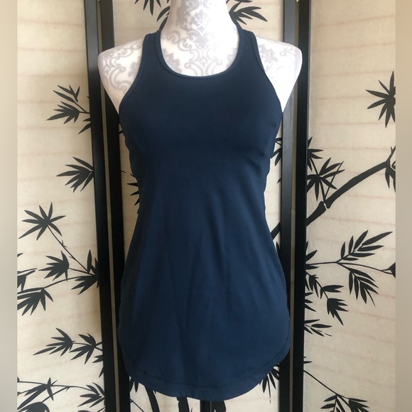 Lululemon Women’s Racerback Tank Top Back Cut Out Built in Bra Size XS - Picture 12 of 12